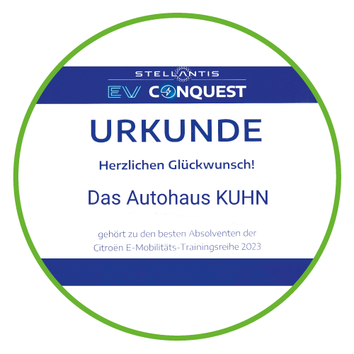 Kompetenz E-Mobilität durch Herstellertrainings Autohaus KUHN